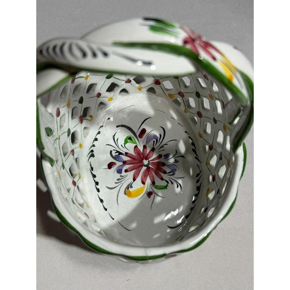 Vintage Hand Painted Portugal Ceramic Reticulated Lattice Floral Basket 406D